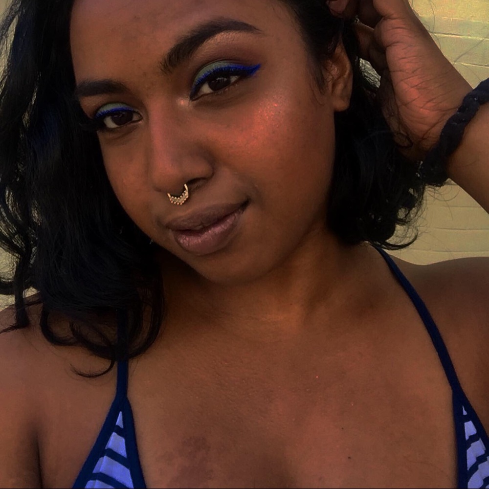 Meet your Posher, Arthy